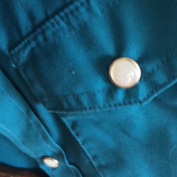 Western style shirt size kids 7. - Picture 1 of 8